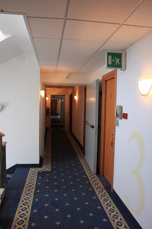 לידו די ג'סולו Hotel El Paso מראה חיצוני תמונה